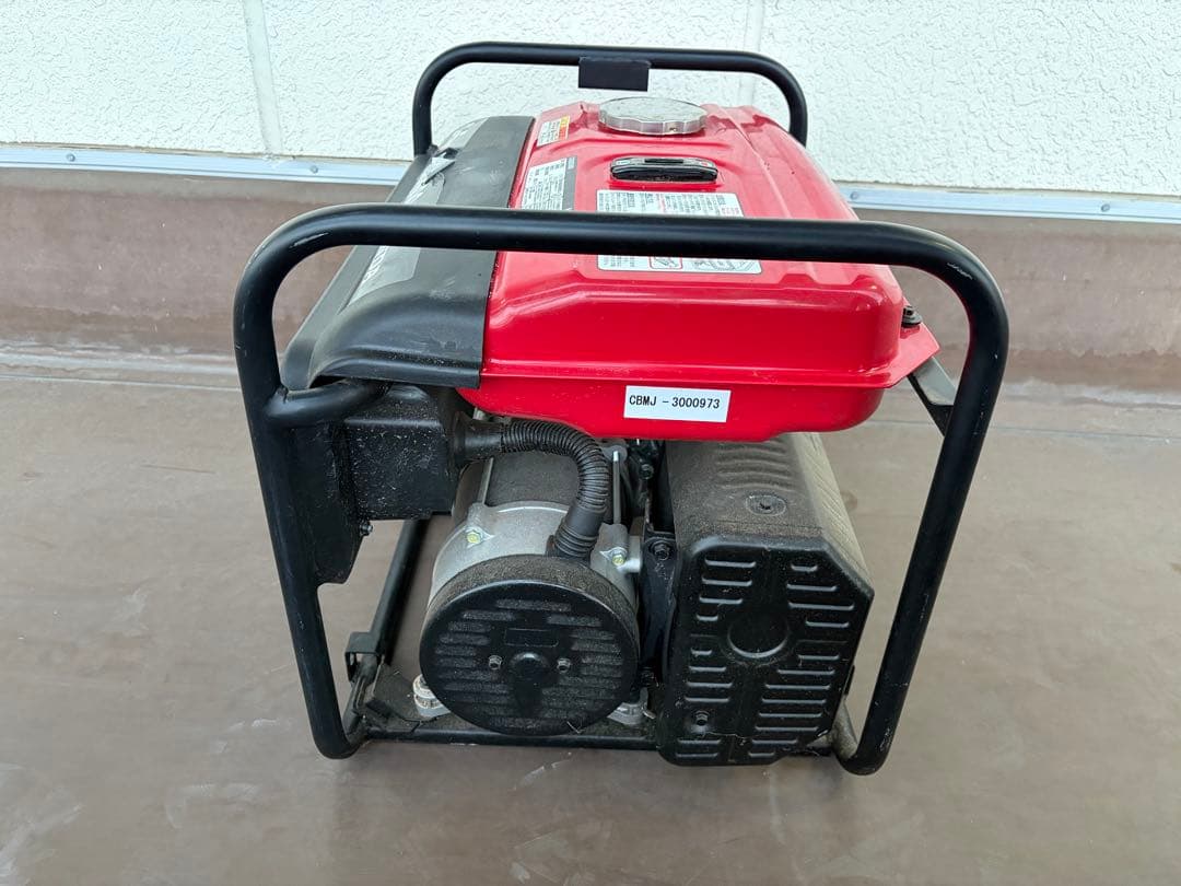 Honda CBM2600 ポータブル発電機 100V 50Hz