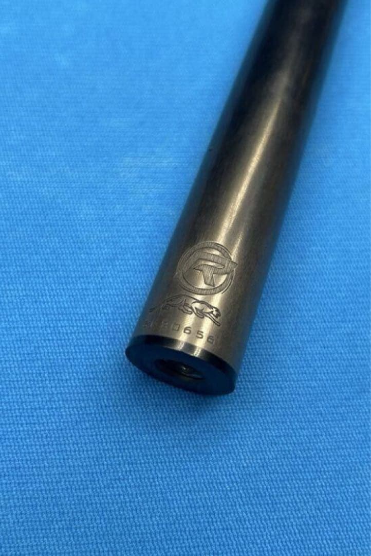 ビリヤード　プレデター限定モデル10剣