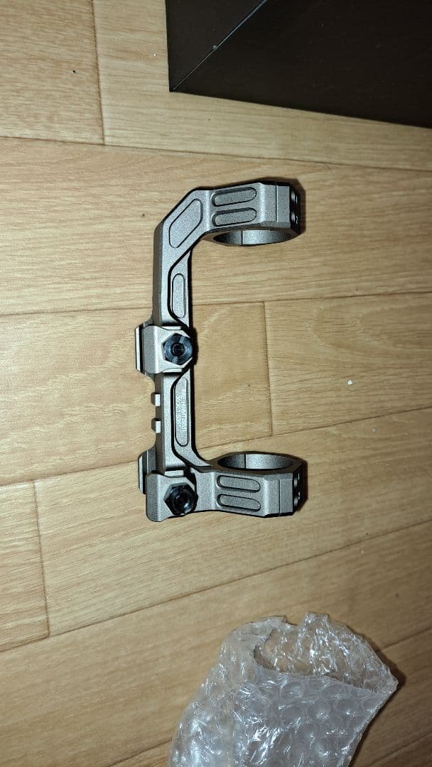 と*と様 HOLYwarrior　SIG SAUER TANGO6マウントセット