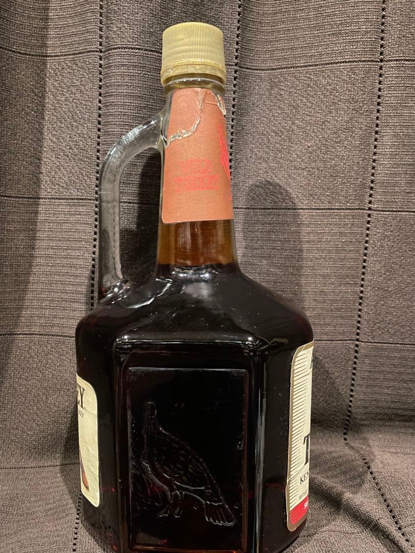 未開栓　WILD TURKEY 8年 旧ラベル　1750ml 　ウイスキー