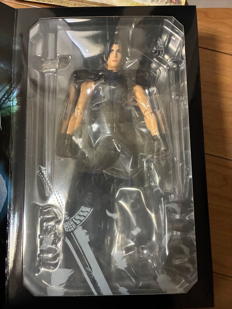 PS4】クライシスコア　ファイナルファンタジー　リユニオン　ヒーローエディション