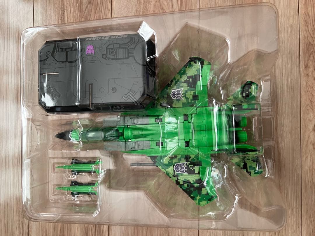 トランスフォーマー　アシッドストーム　MPー11A ハズブロ　タカラトミー