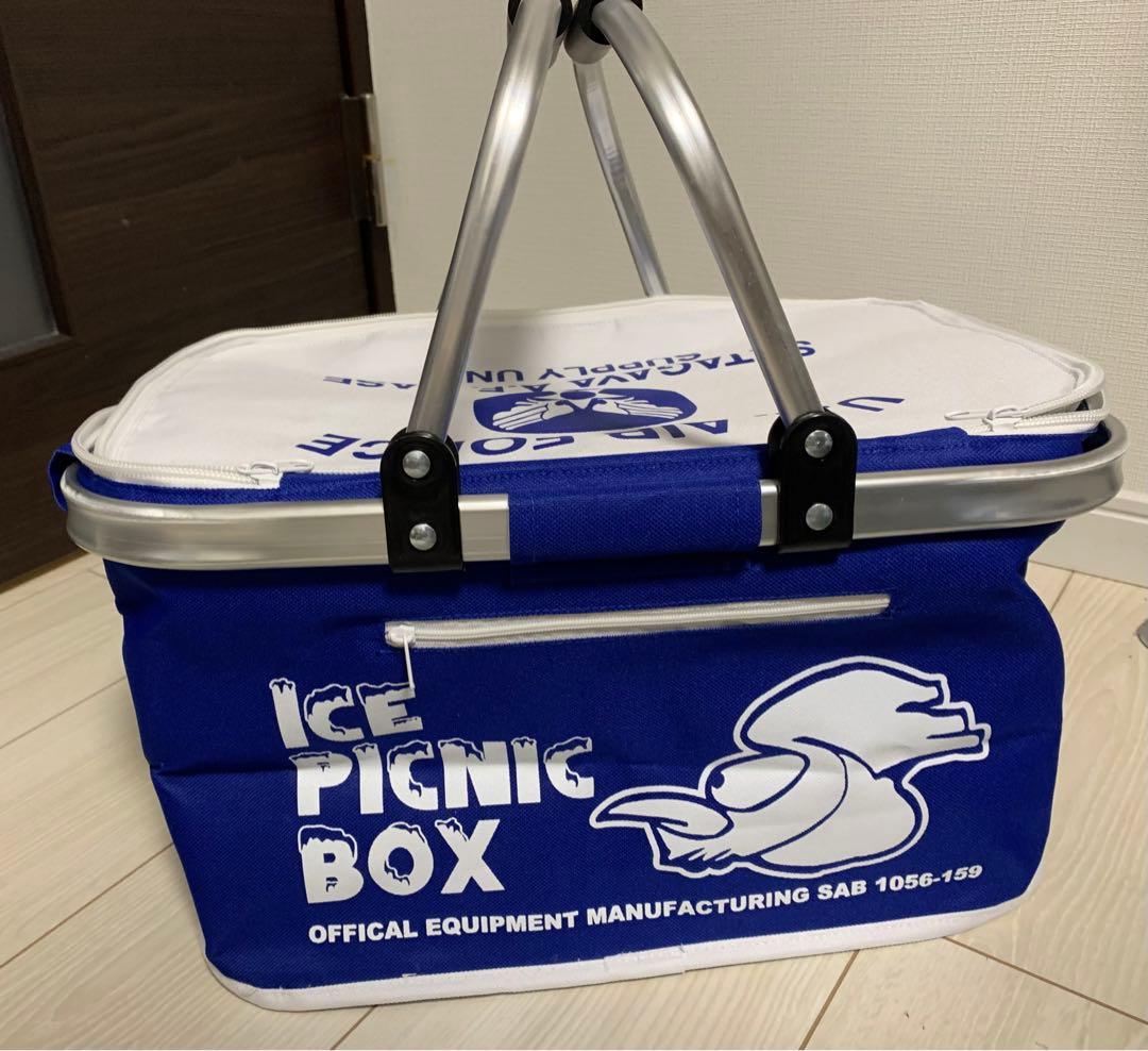 再々値下げ!! 世田谷ベース正式装備品バスケットと牛豚貯金箱セット