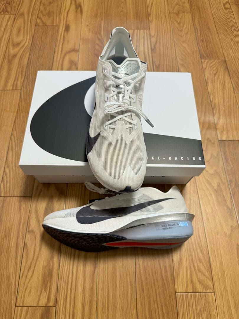 新品未使用Nike ヴェイパーフライ4￼ 27,5