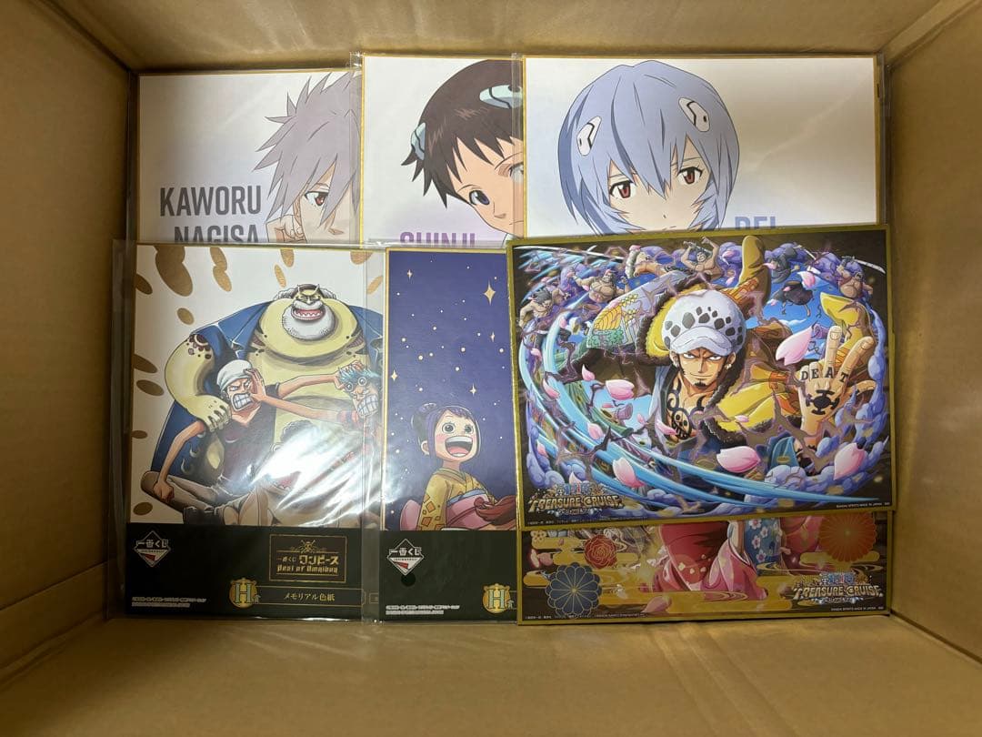 アニメキャラクター 紙類 大量 まとめ売り♡