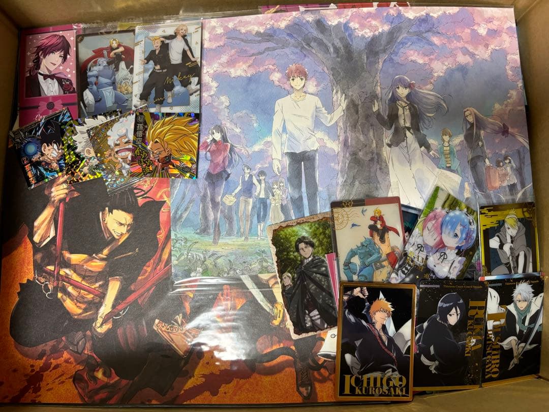 アニメキャラクター 紙類 大量 まとめ売り♡