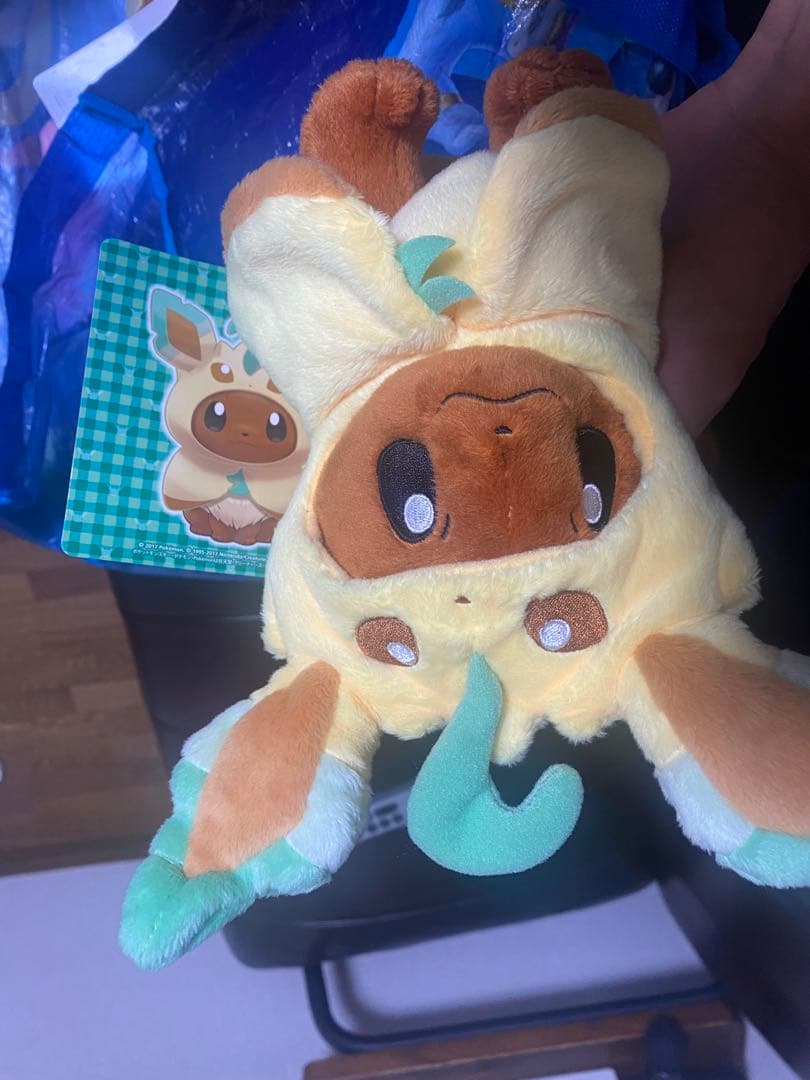 イーブイ　ポンチョ　ぬいぐるみ　8体セット