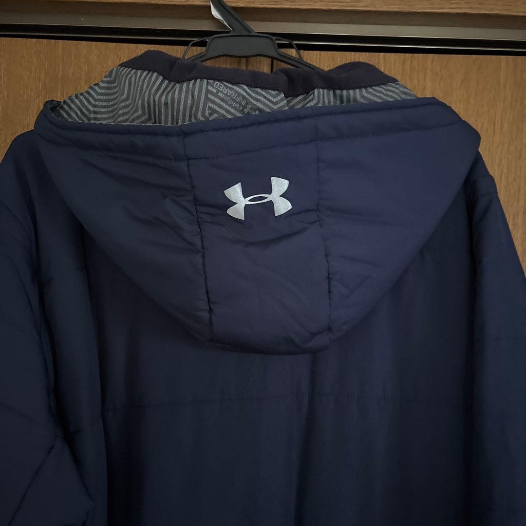 Under Armour ネイビー ベンチコート