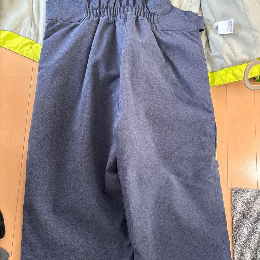 デサント　スキーウェア　男の子　女の子　150センチ　上下セット　スノーウエア