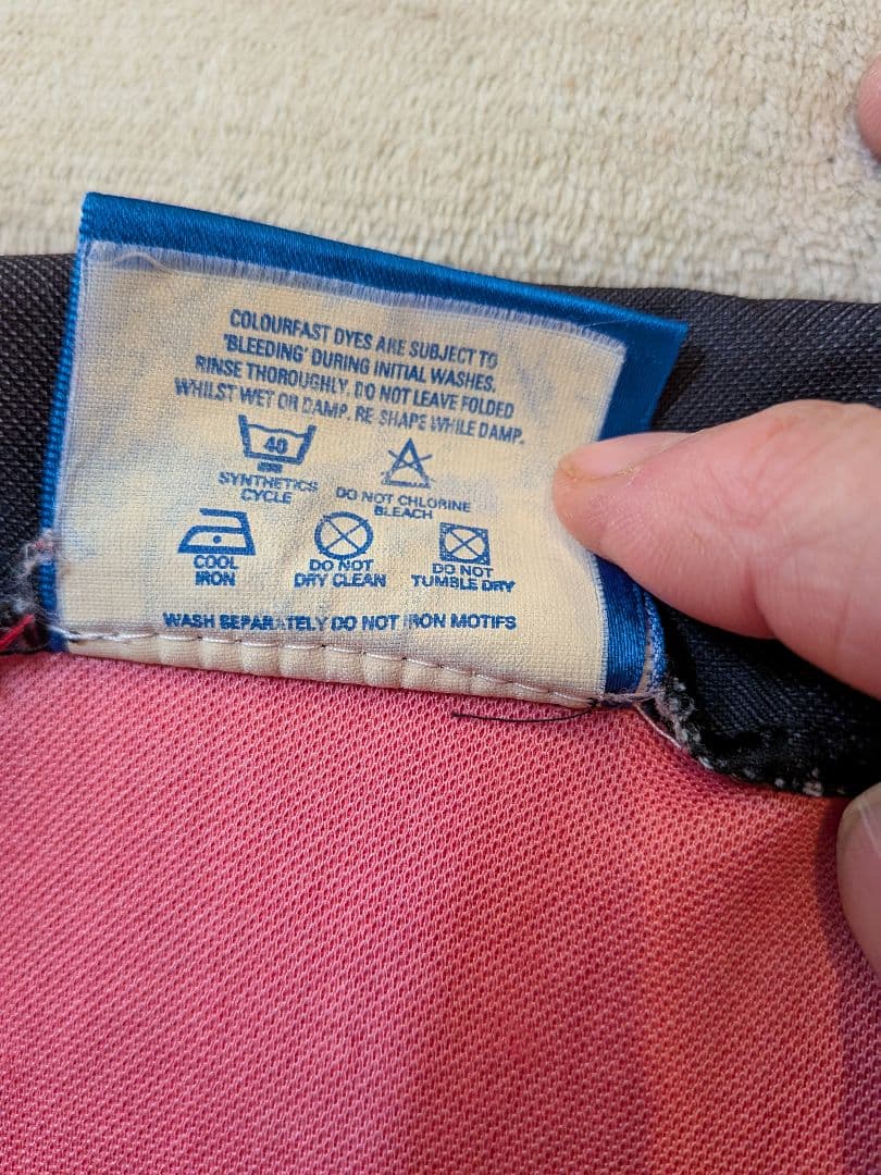 ヴィンテージユニフォームマンチェスターユナイテッドNo.10ベッカム長袖