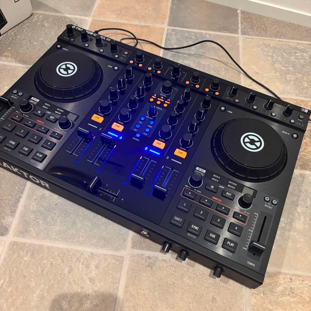 【美品】 NI TRAKTOR KONTROL S4 DJコントローラー