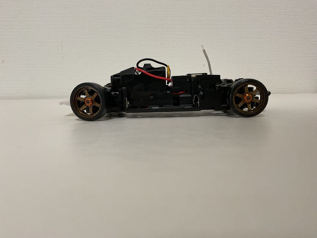 ミニッツ　電波機＋ミニッツボディシャシー×2 3点セット
