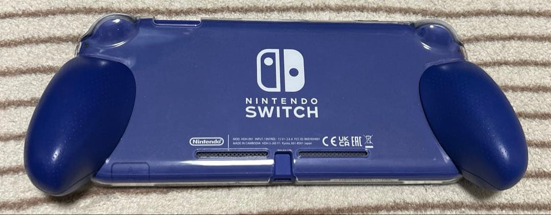 り*め様 【2025年製】【美品】【いいね少ない今が狙い目】SwitchLite