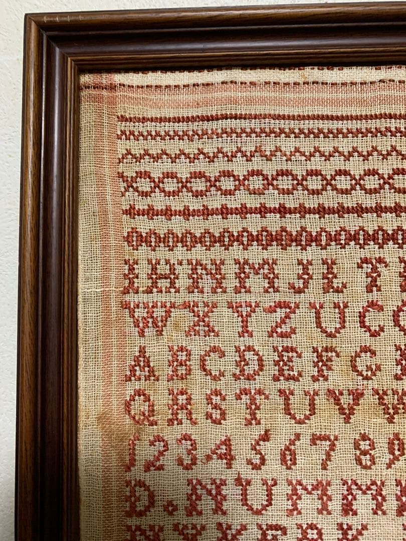 ヴィンテージ アルファベット　刺繍サンプラー　額装品　アンティーク