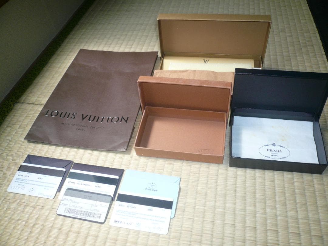 【ルイヴィトン＆PRADA】 空箱 収納袋 ショップ袋 手さげ袋 カード3枚