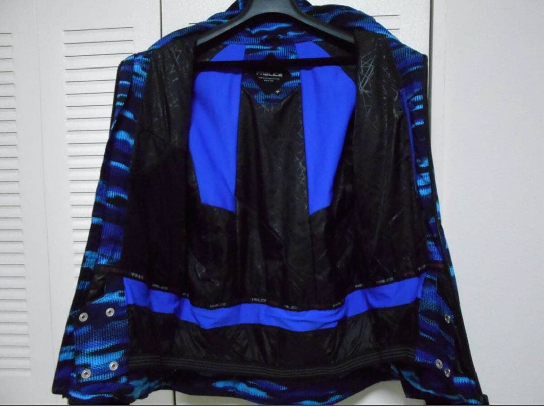 FABLICE スキーウェア　ブルー 迷彩柄　　Mサイズ