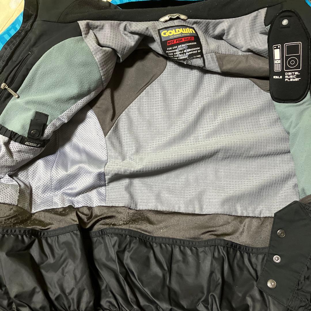 ゴールドウィンウェヤー上下Sサイズ