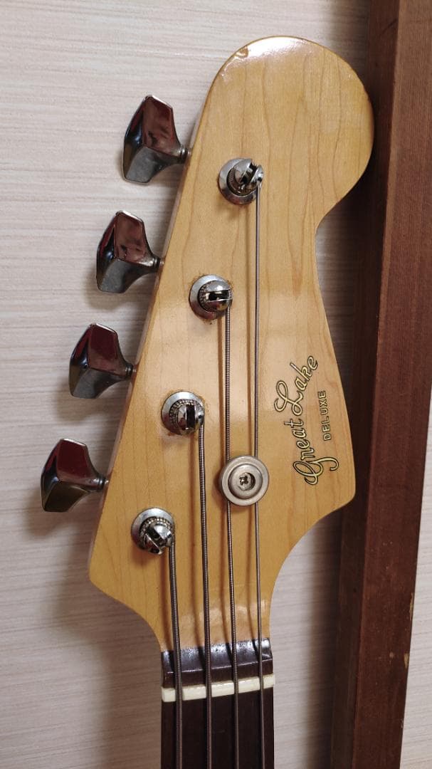 ベース Great Lake Deluxe