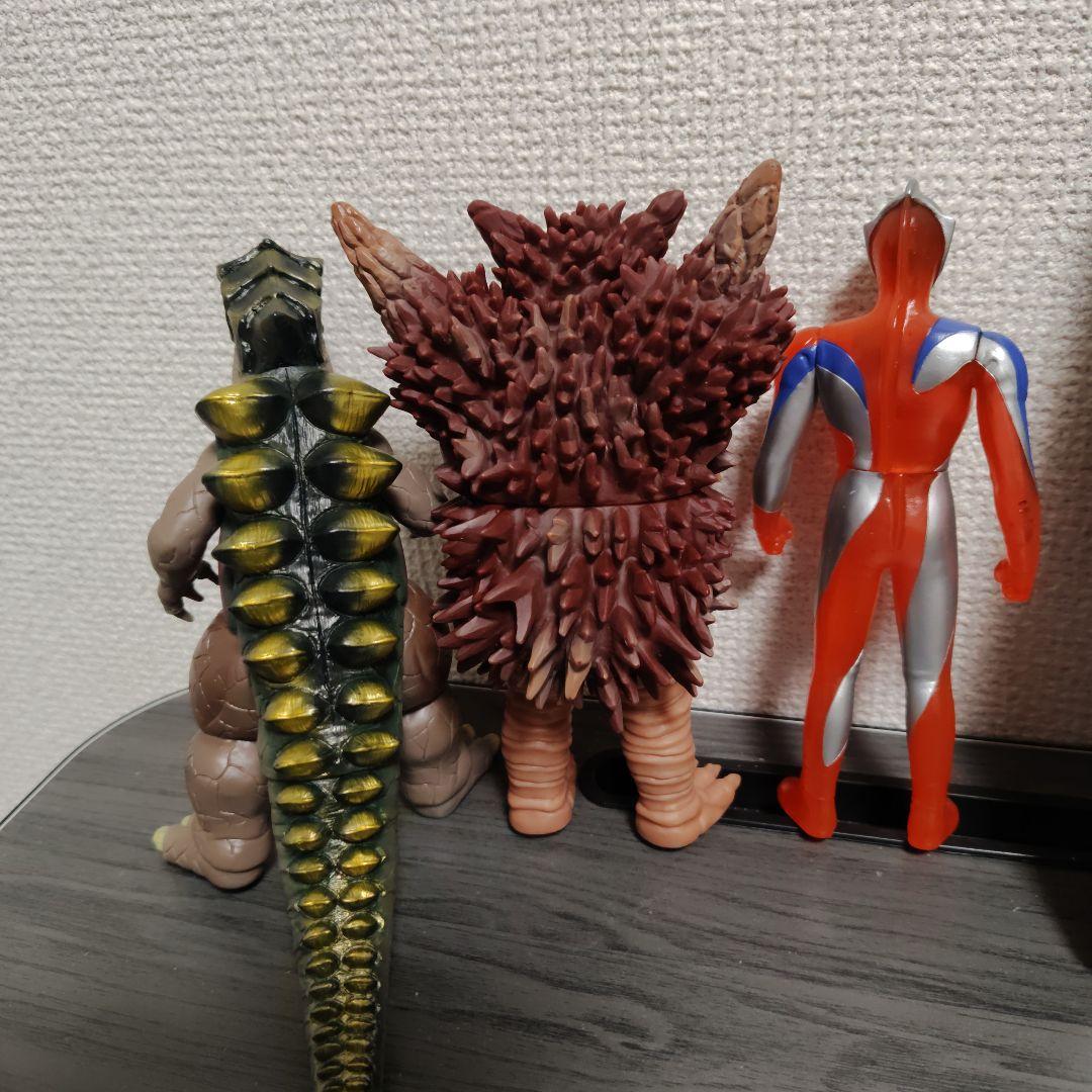 ウルトラマンコスモス　空からの贈り物セット　春野ムサシ　怪獣　フィギュア