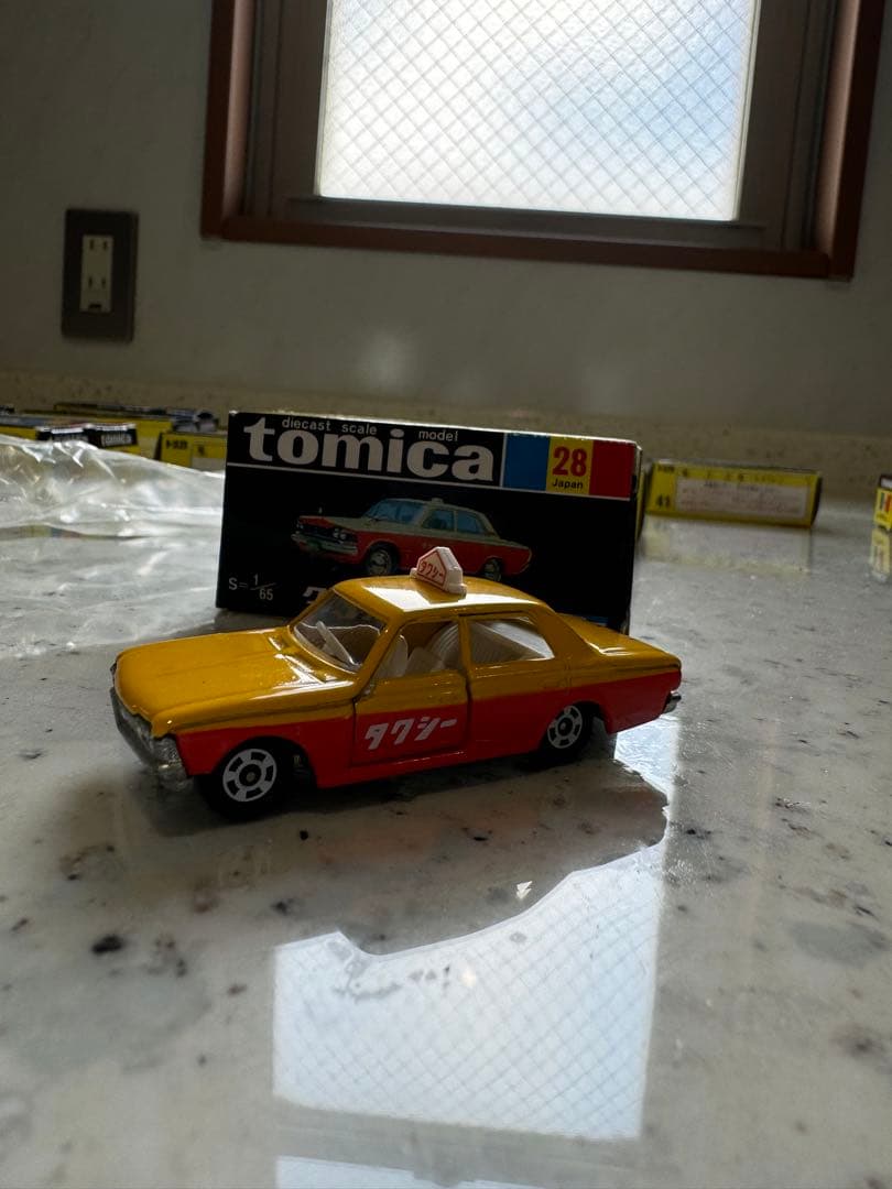 トミカ　黒箱　(激レア)新品クラウンタクシー　2台セット