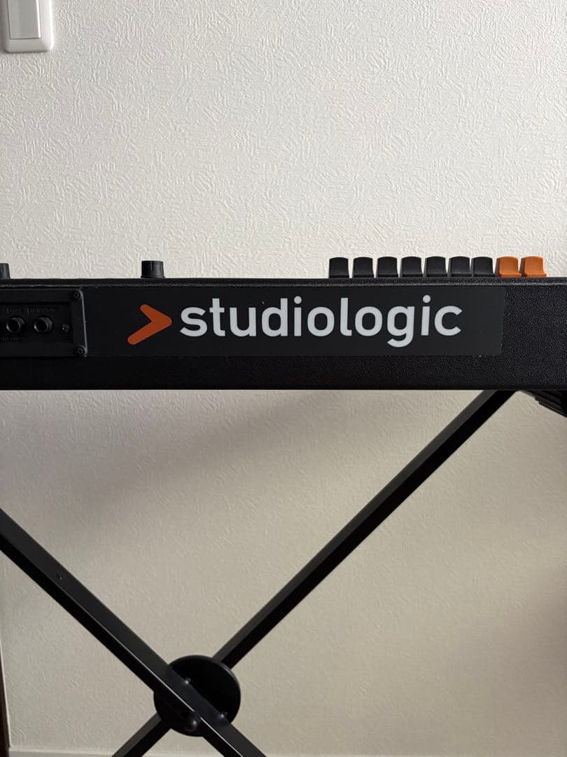 『美品』純正キャリー付き Studiologic numa compact2x