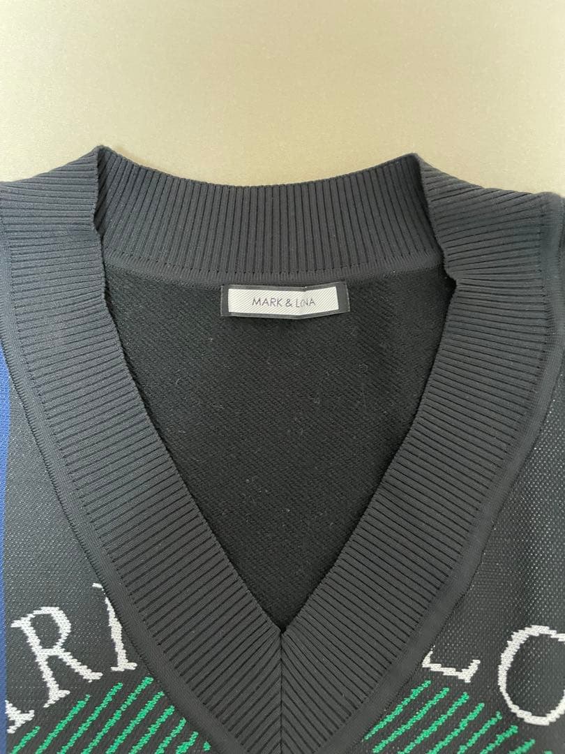 マークアンドロナ ベスト