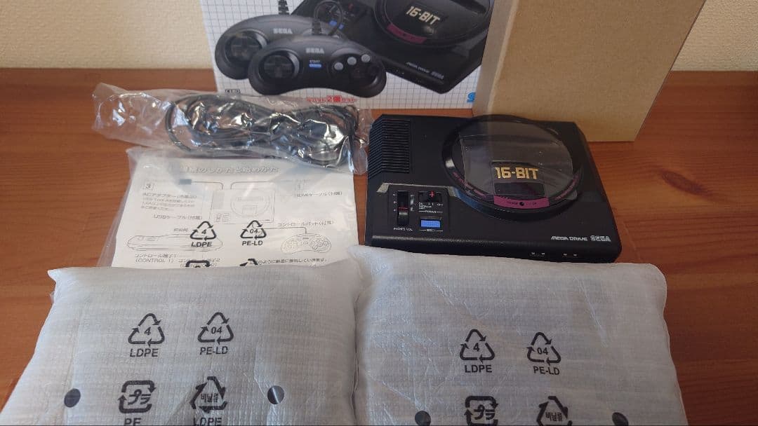 ［レトロ］［希少品］SEGA メガドライブ ミニW　開封品