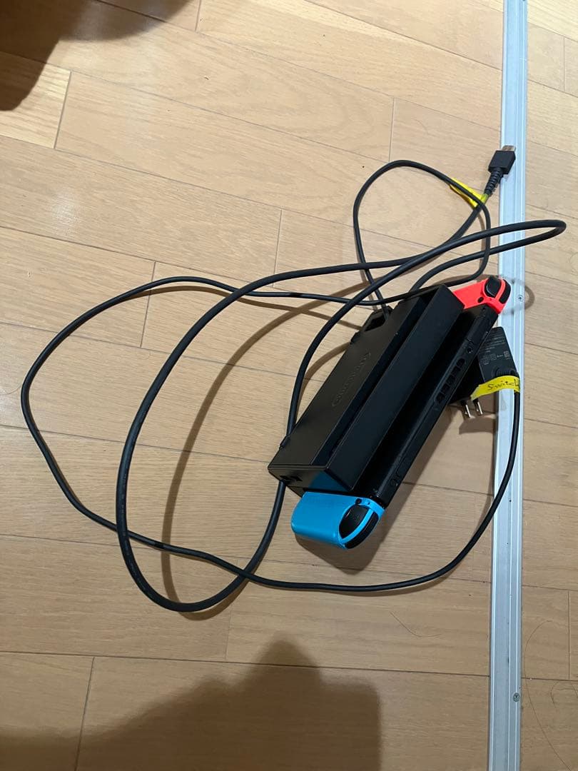 Nintendo Switch 本体 青赤 Joy-Con