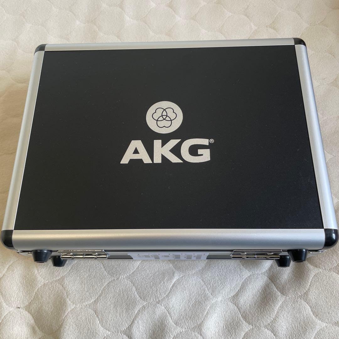 【値下げしました】AKG C214 コンデンサーマイク 新品同様
