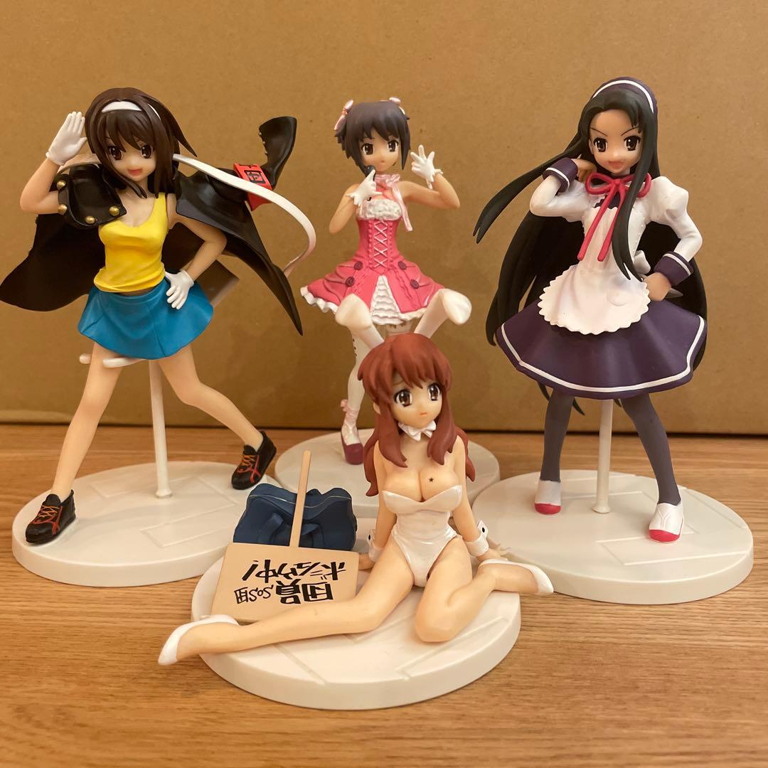 涼宮ハルヒの憂鬱　フィギュアセット　33体