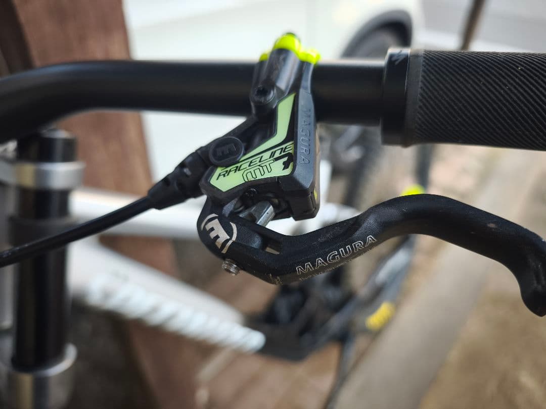 Specialized　Demo8 　Expert サイズS3　2023