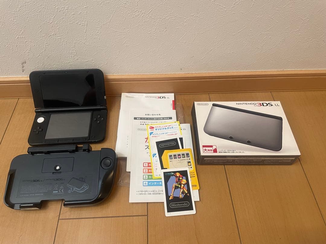 新品　未使用　ニンテンドースイッチ　3DSLL モンスターハンター　セット