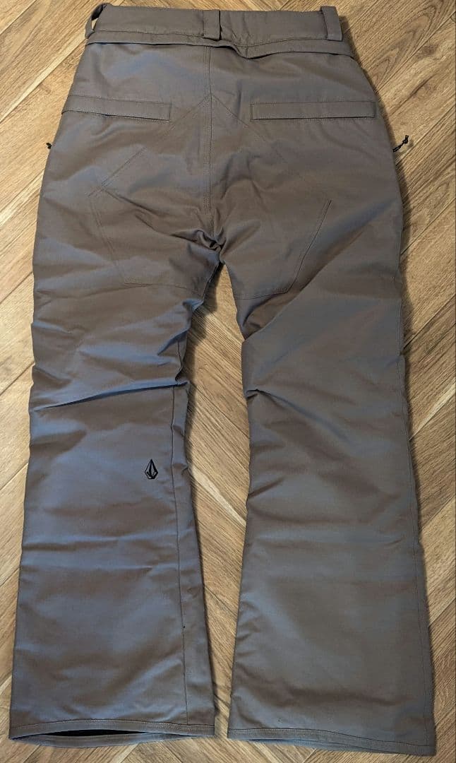 VOLCOM キッズ ウェア M 上下セット 10Y 新品未使用　ボルコム
