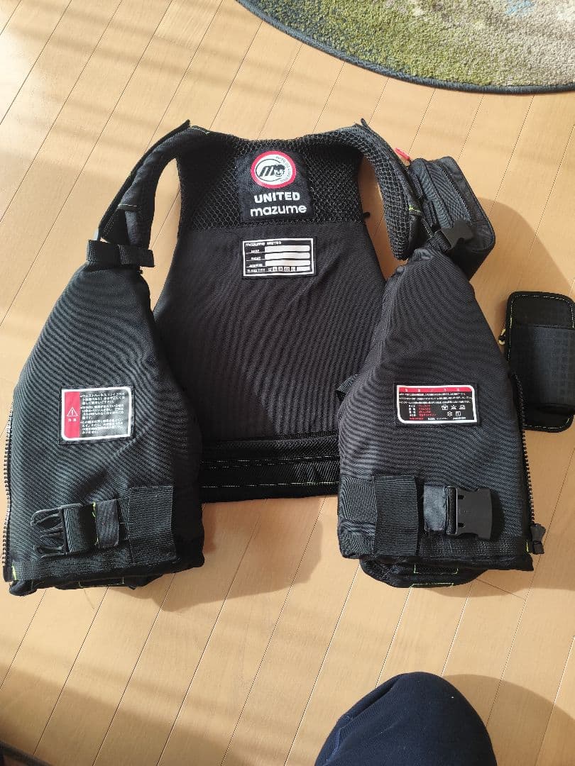 マズメ　タイドマニア ライフジャケット