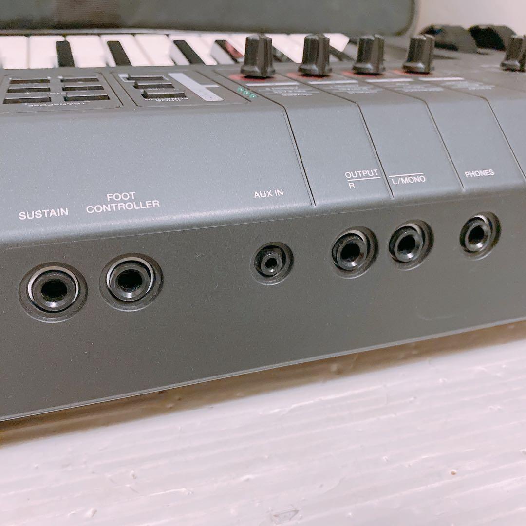 YAMAHA MX61 シンセサイザー　専用ケース付属