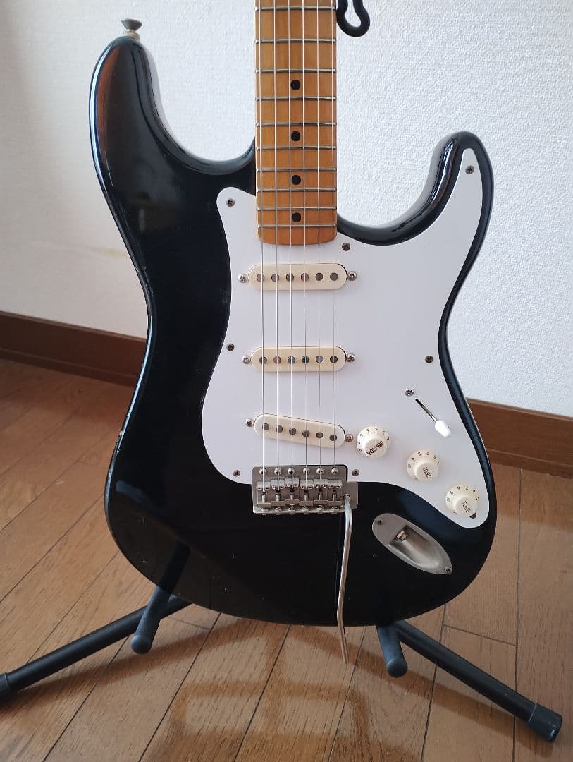 コンポストラト　ストラトキャスタータイプ　手巻きピックアップ　USED