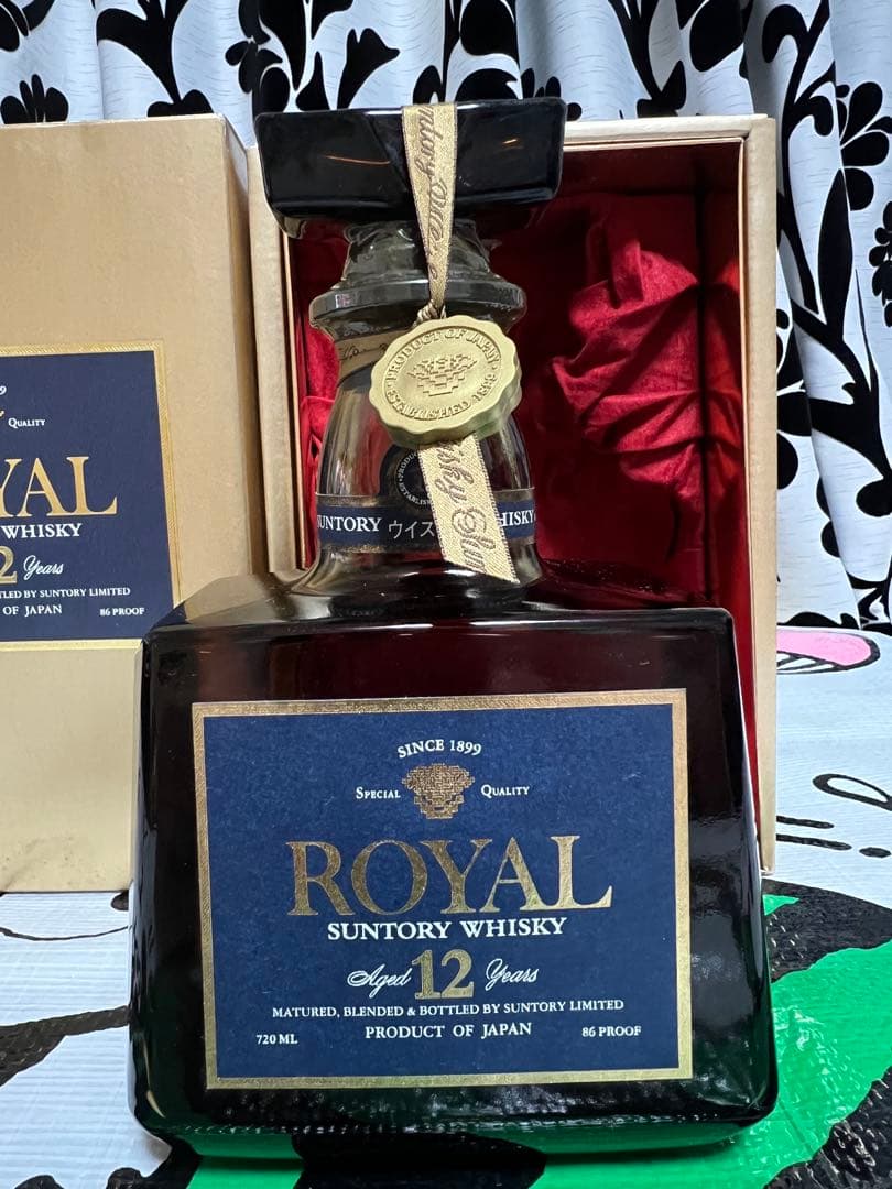 サントリー ロイヤル 青ラベル12年 720ml