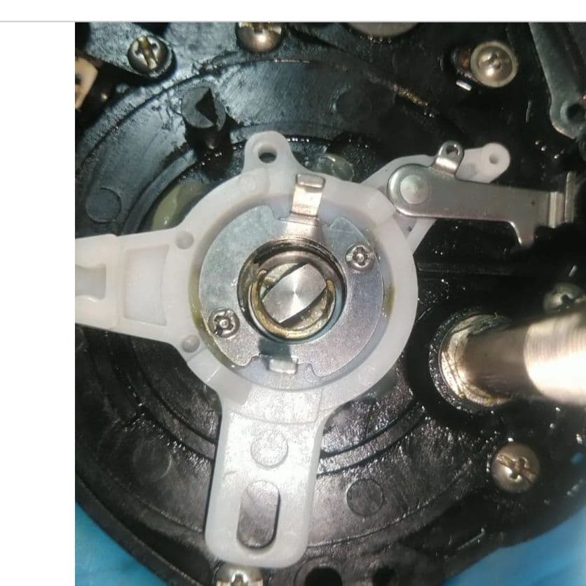 シマノ12プレミオ3000 オーバーホール　クラッチカム新品交換済み