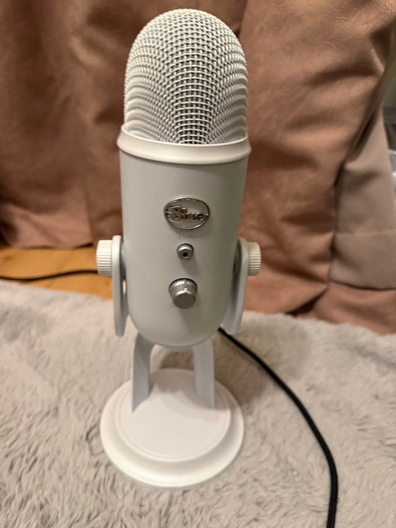 Blue Yeti ホワイト コンデンサーマイク