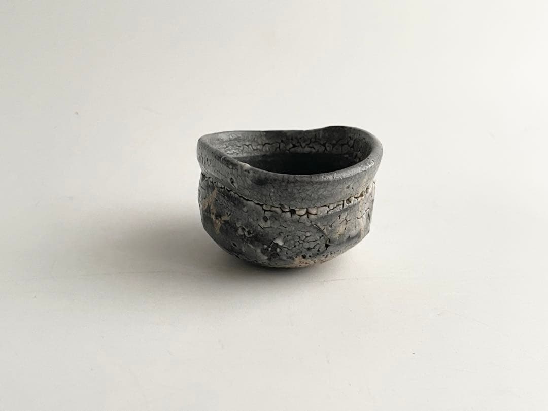陶芸家　作家物　作者不明　鼠志野　盃　ぐい呑　酒器　酒盃　箱なし　美濃　志野