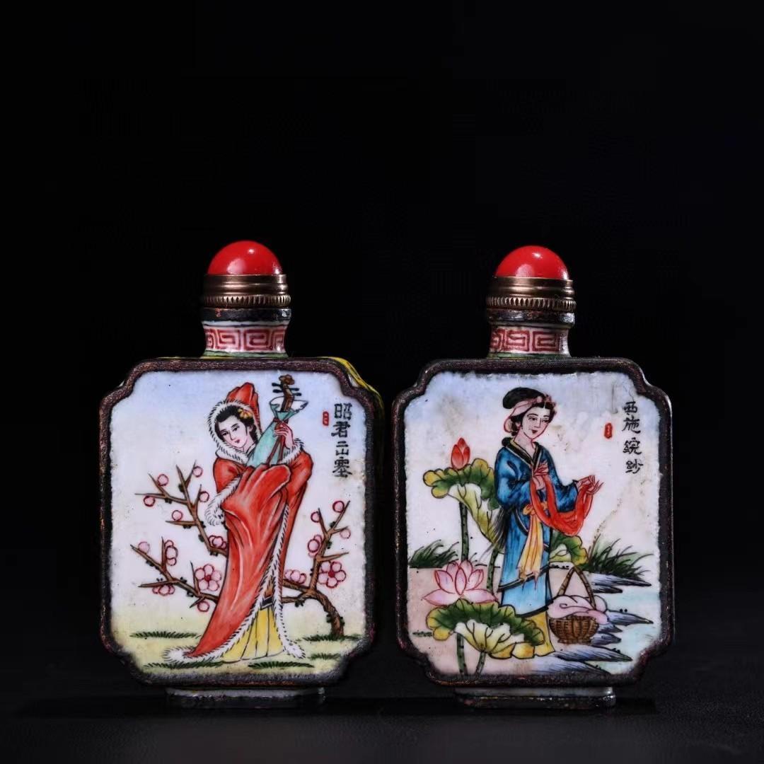 中国古美術・旧藏純銅製景泰藍四大美女の鼻煙壺・純手描き・七宝烧 ・純銅製・置物