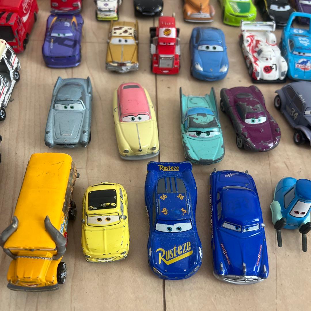 トミカ　カーズ　まとめ　ディズニー　車