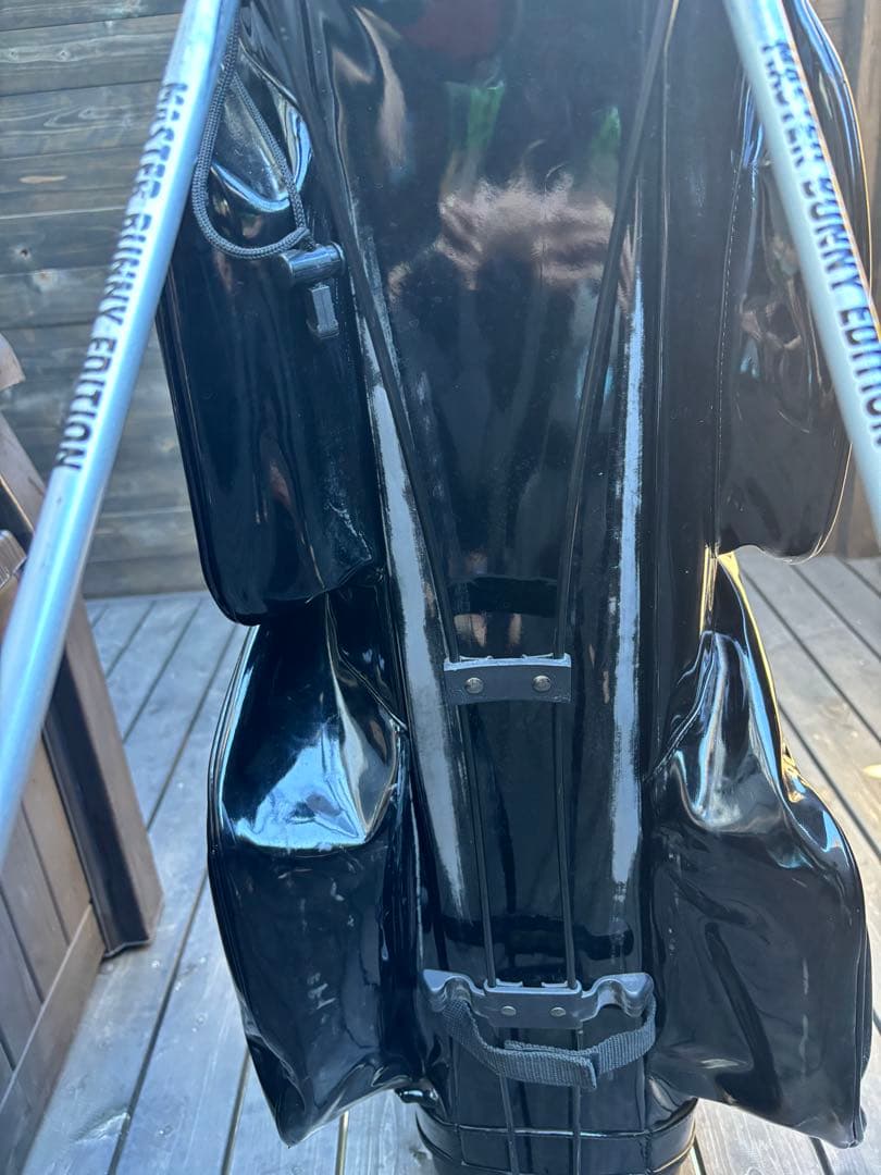 MASTER BUNNY EDITION キャディバッグ ヘッドカバー付き