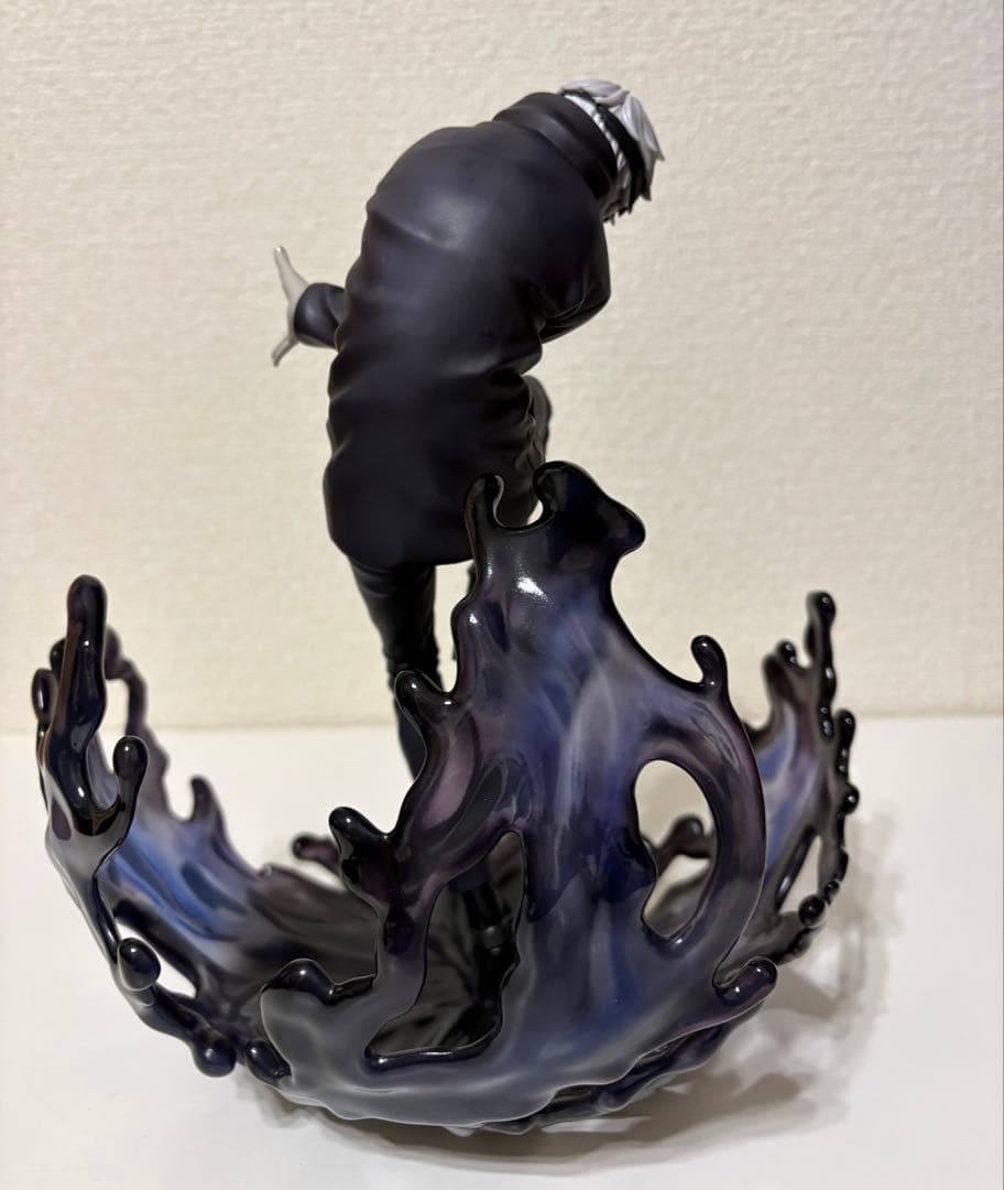 呪術廻戦 五条悟 渋谷スクランブル フィギュア　モノクロ