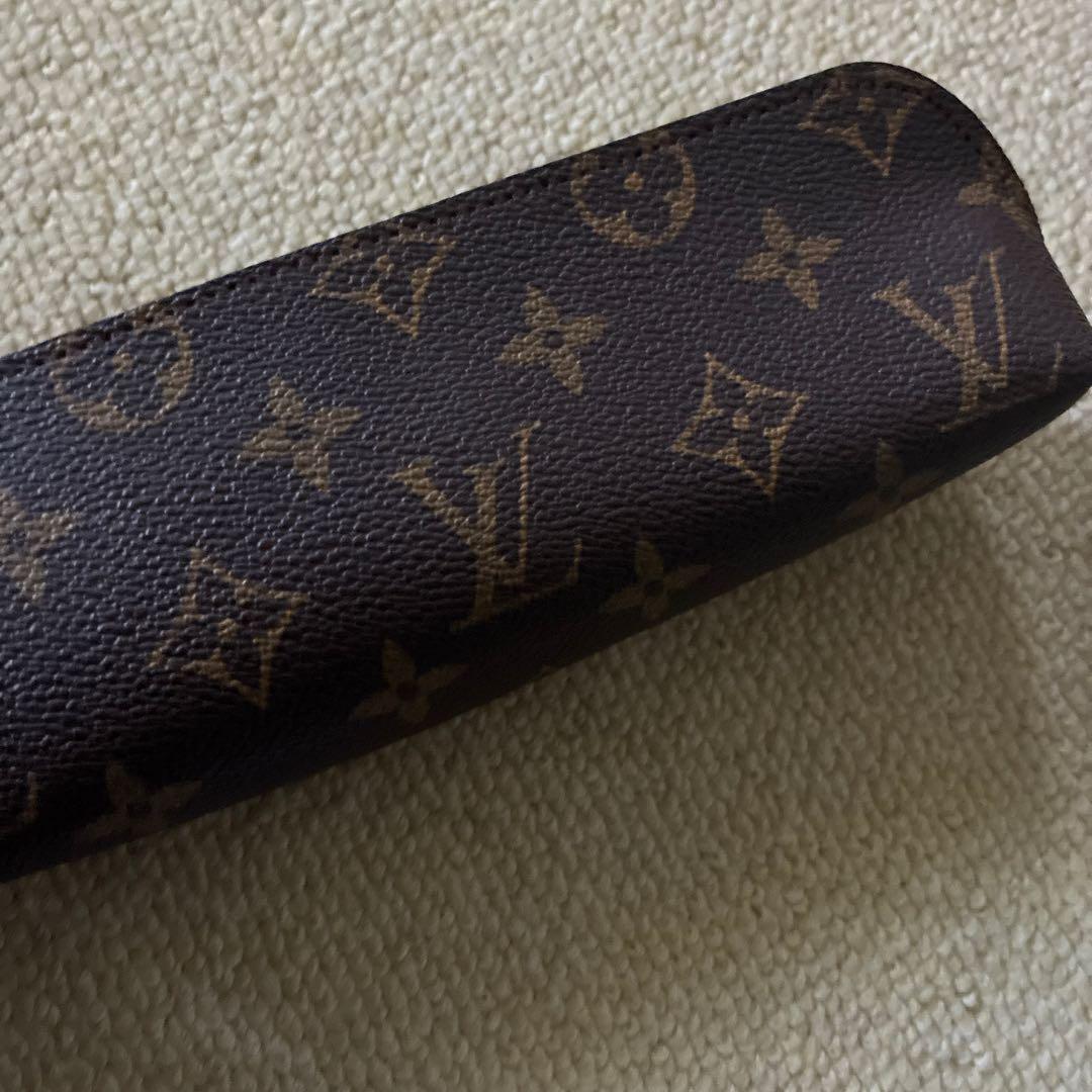 Louis Vuitton　ルイヴィトン　モノグラム　ミニポーチ　ペンケース