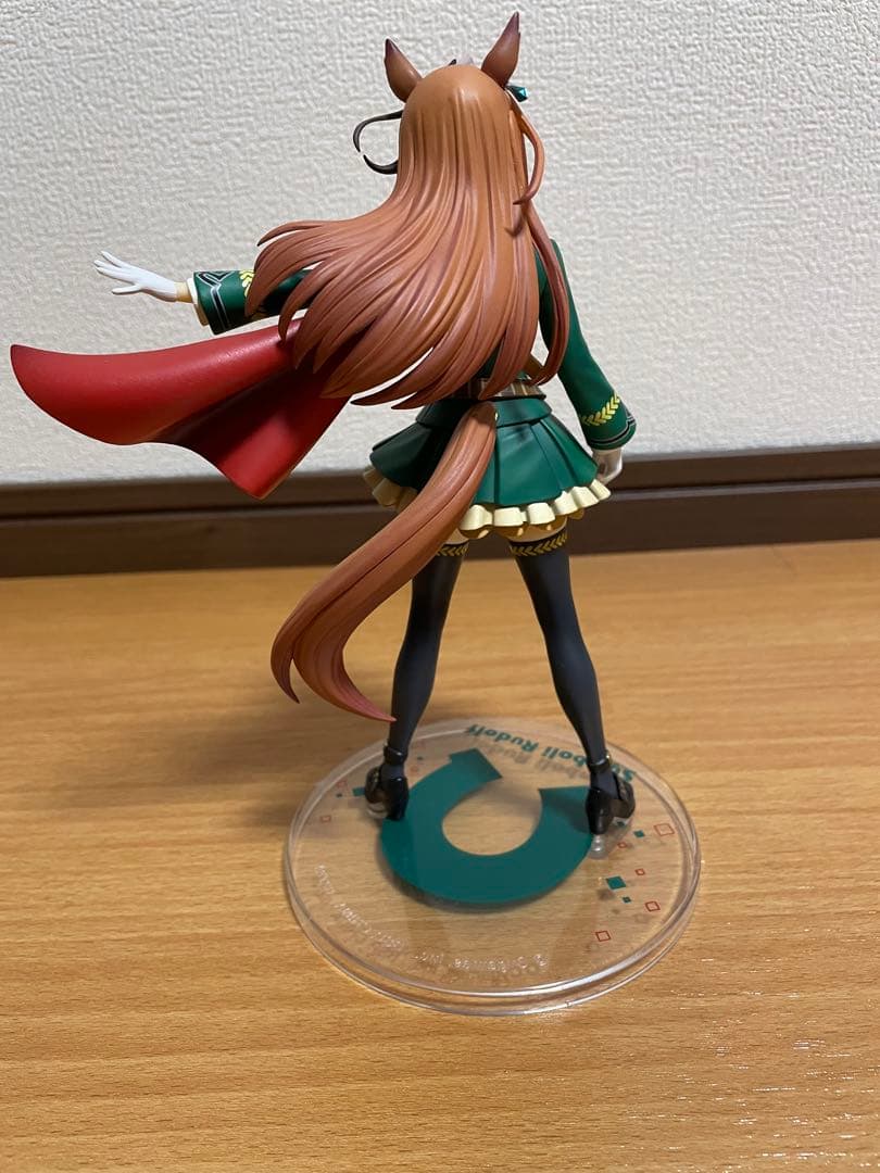 ウマ娘　フィギュア　サトノダイヤモンド　キタサンブラック　シンボリルドルフ