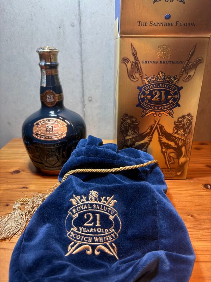  Salute 21年 700ml 箱あり未開封