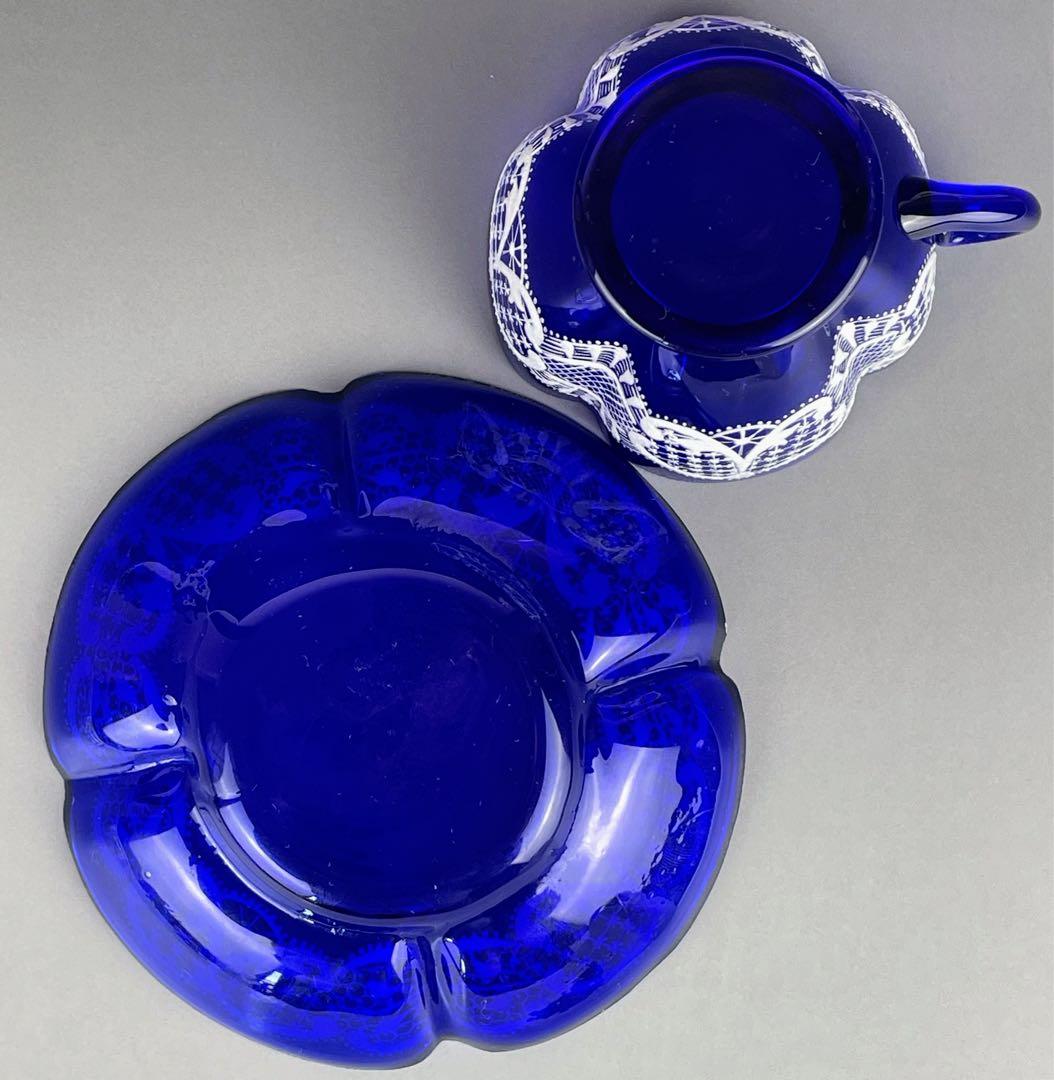 【希少】ホワイトレース ハンドル付き 盛り上げ グラス カップ ソーサー