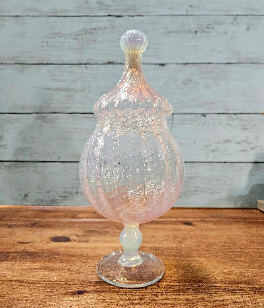 フランスアンティーク オパールセントガラス ボンボニエール 蓋付きのグラス 花瓶