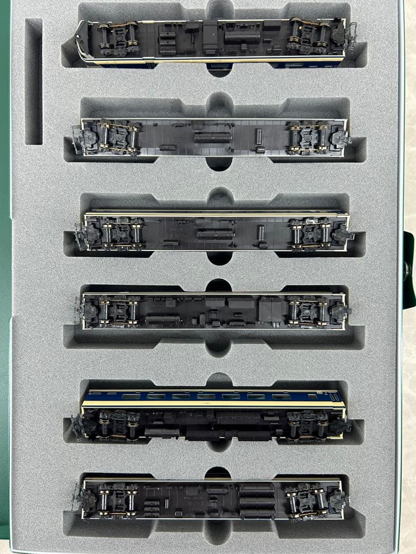 KATO 10-1140 レジェンドコレクション 581系 寝台特急「月光」